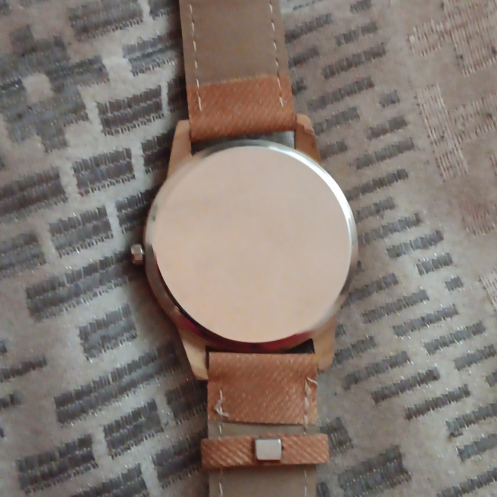 Lhou Liam Fa Watch - Picture 6 of 10